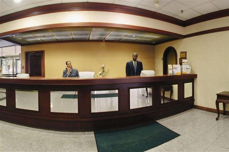 Toronto Plaza Airport Hotel Exterior foto